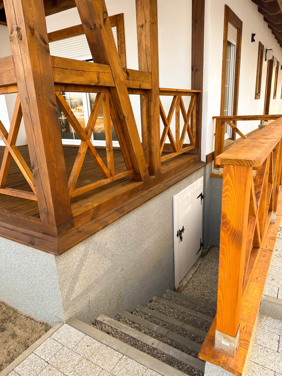 Zugang Teilkeller Einfamilienhaus Gardna Wielka