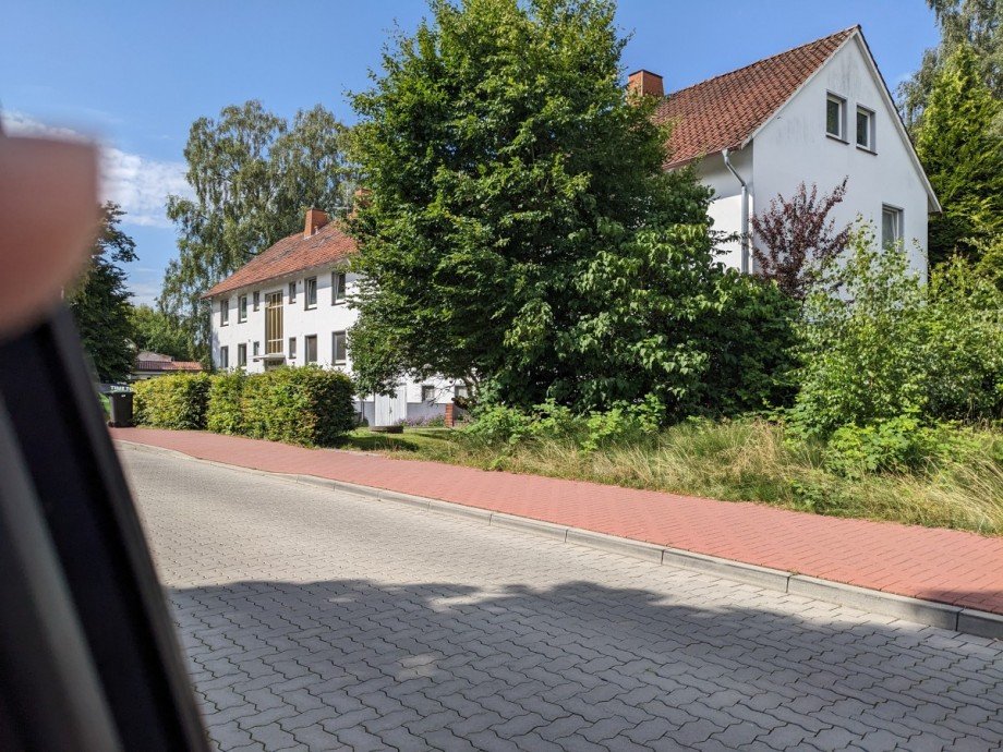 Giebelansicht Etagenwohnung Reinbek