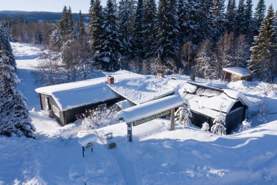 Luftansicht Winter Ferienhaus Vemh�n