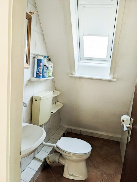 WC oben Einfamilienhaus Rellingen