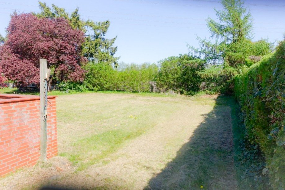 gro�er Garten Einfamilienhaus Rellingen